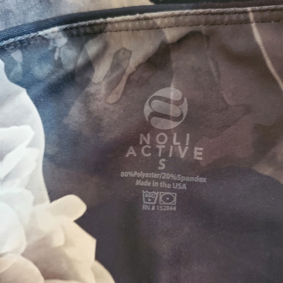 Noli Active Allure Floral Legging Size Small - Picture 6 of 6